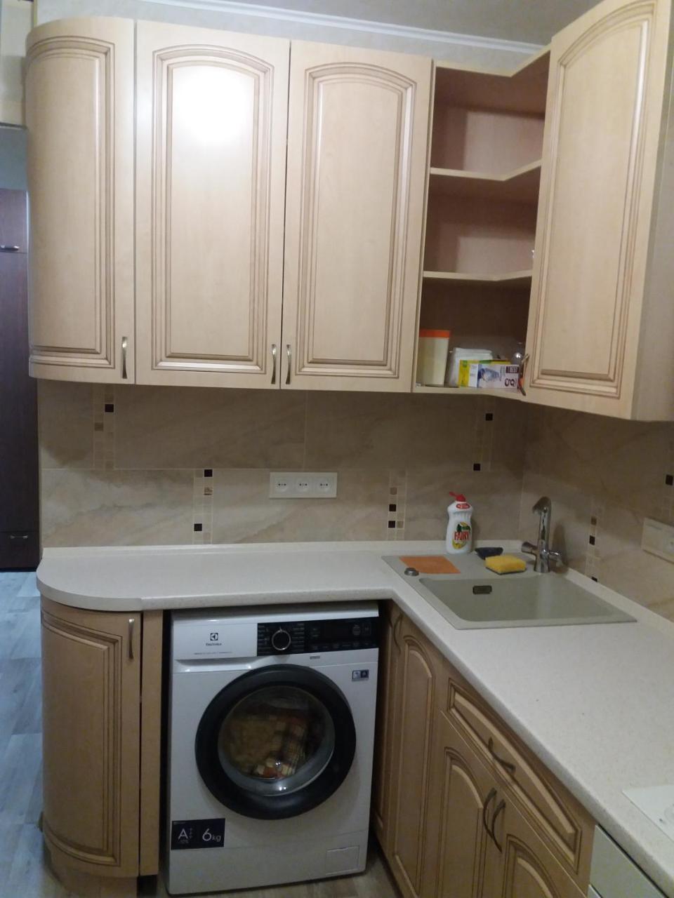 Сozy Appartment Near Metro Station "23 Avgusta" Kharkiv Exterior photo